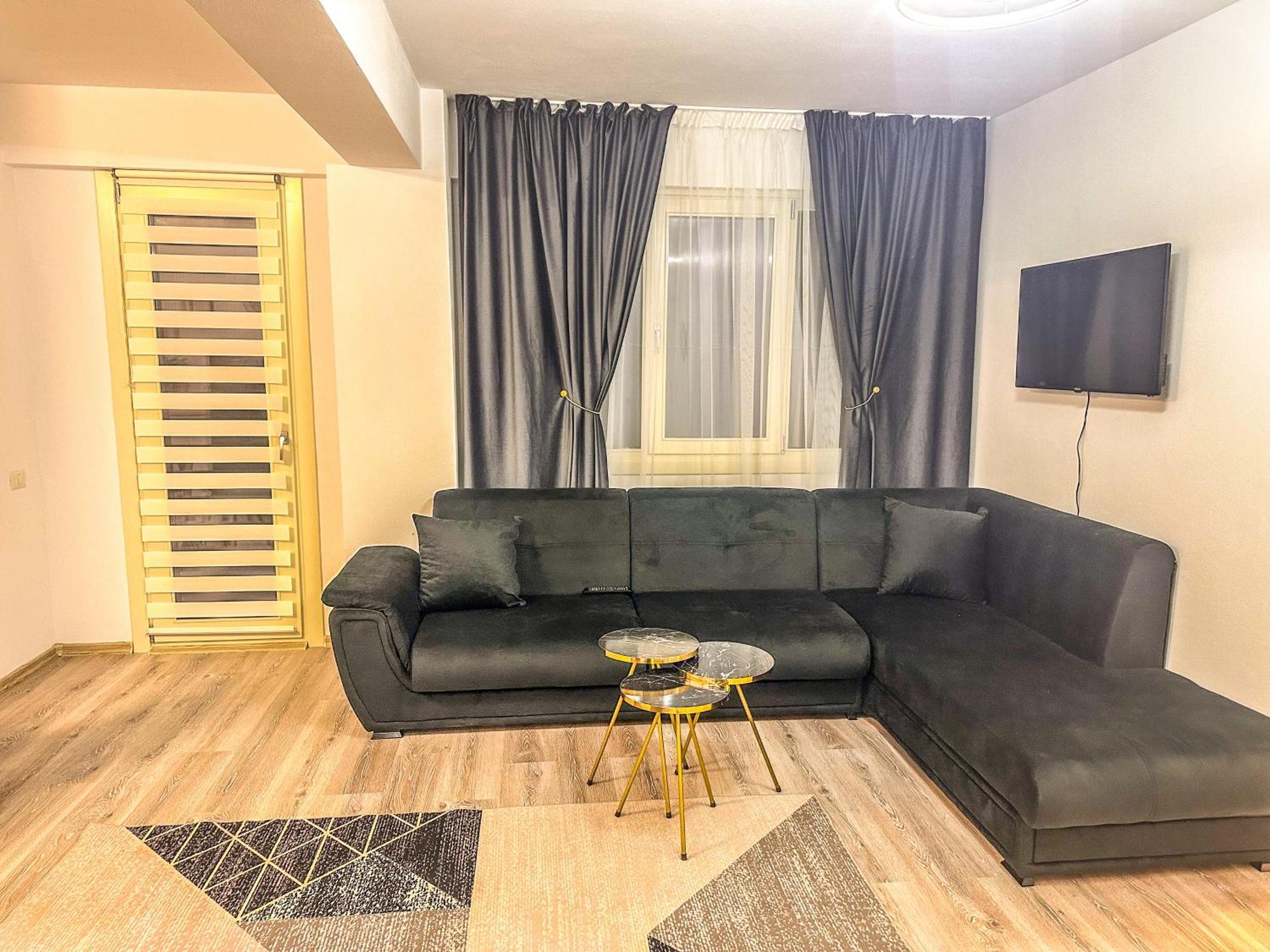 Luxury Bucovina Appartement Gura Humorului Buitenkant foto